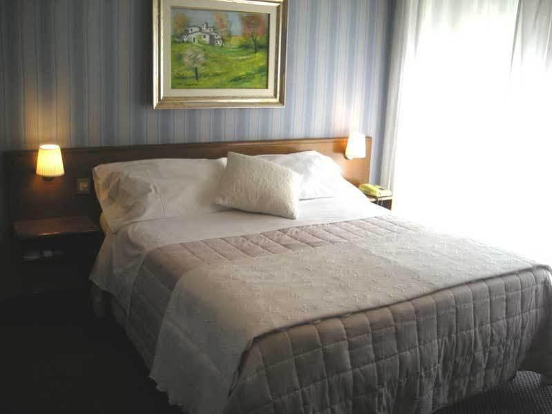 Hotel De La Ville Central ラティーナ エクステリア 写真
